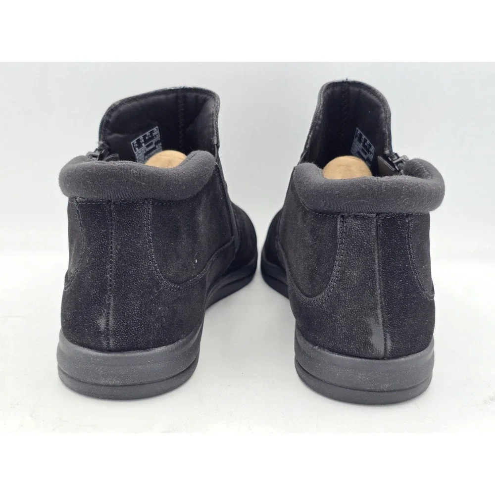 Clarks this listing